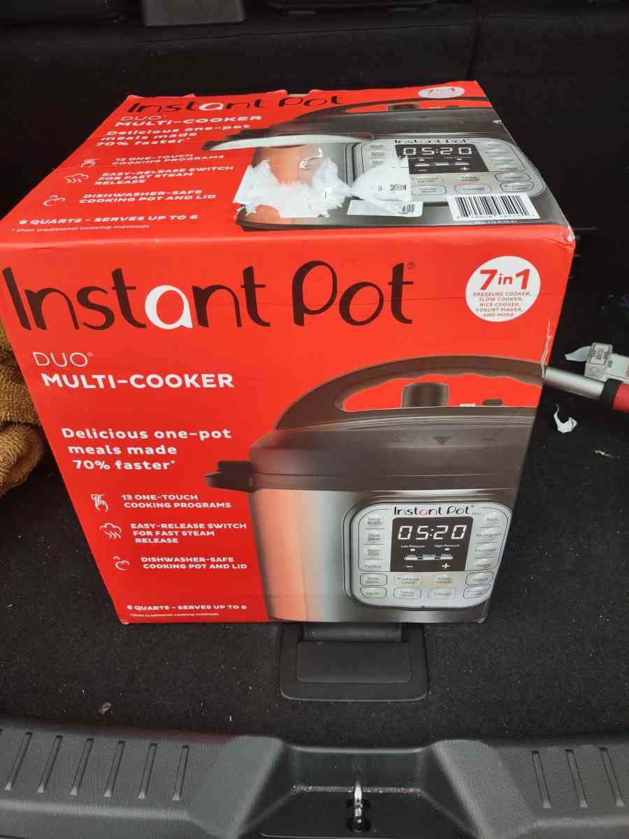 Insta Pot 7n1 Pressure Cooker - Jackson, Tennessee
