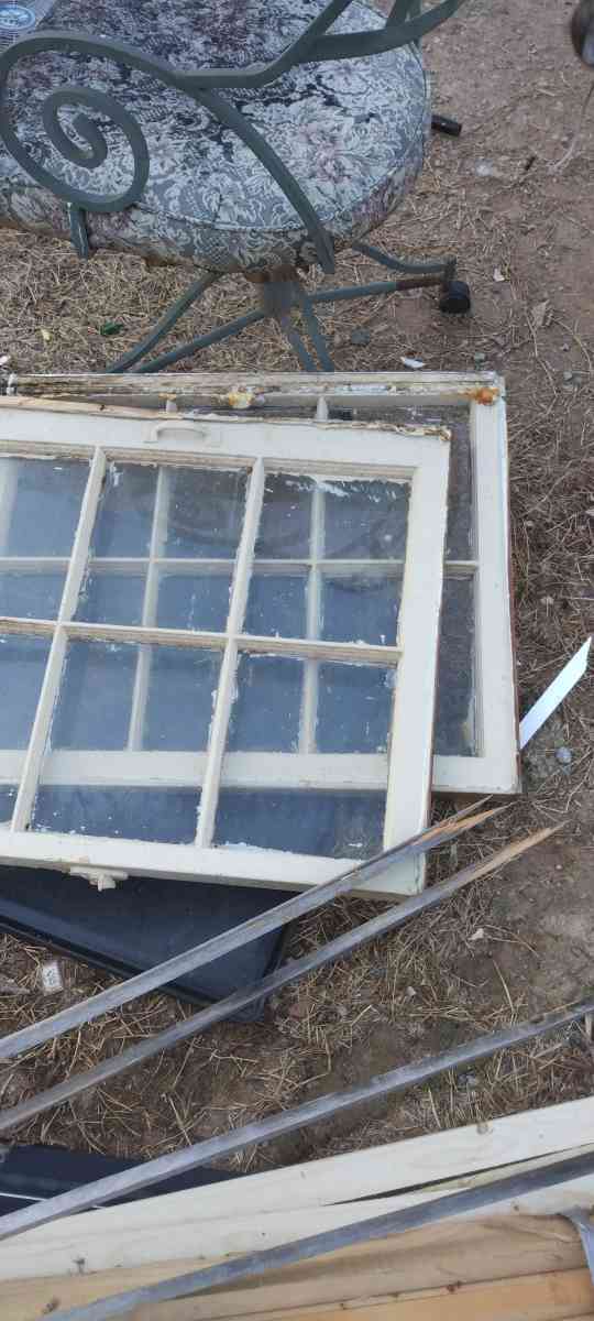 vintage windows 5 ech - Adair, Oklahoma - FleaMarketBay