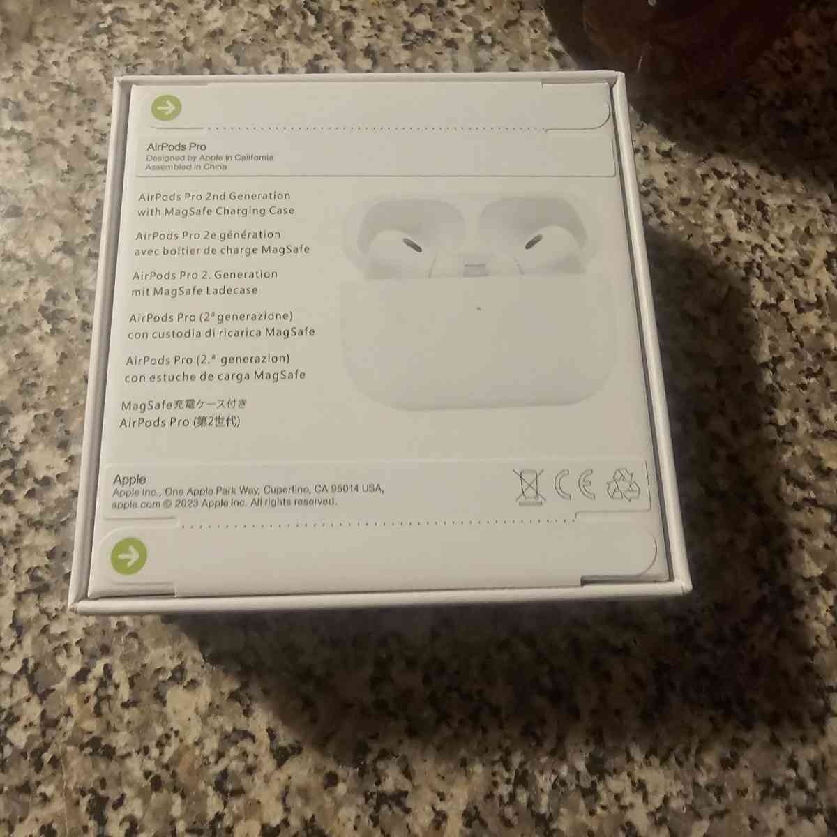 Apple Air Pods Pro 2nd Generation - Fresno, California - FleaMarketBay