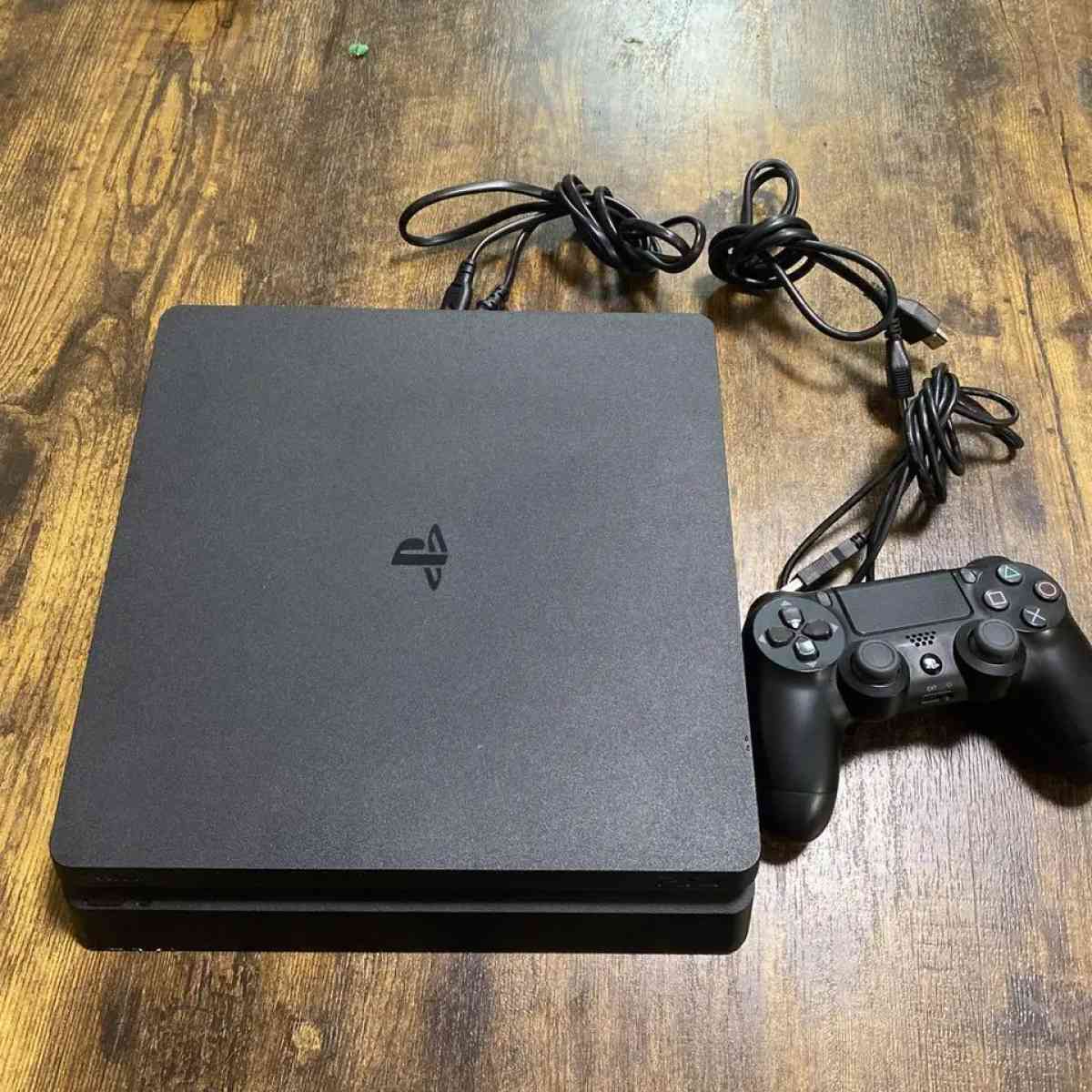 PlayStation 4 Slim