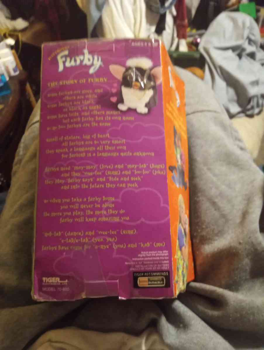 Furby 1998 never been used still in box never played with - Fayetteville, North Carolina - FleaMarketBay