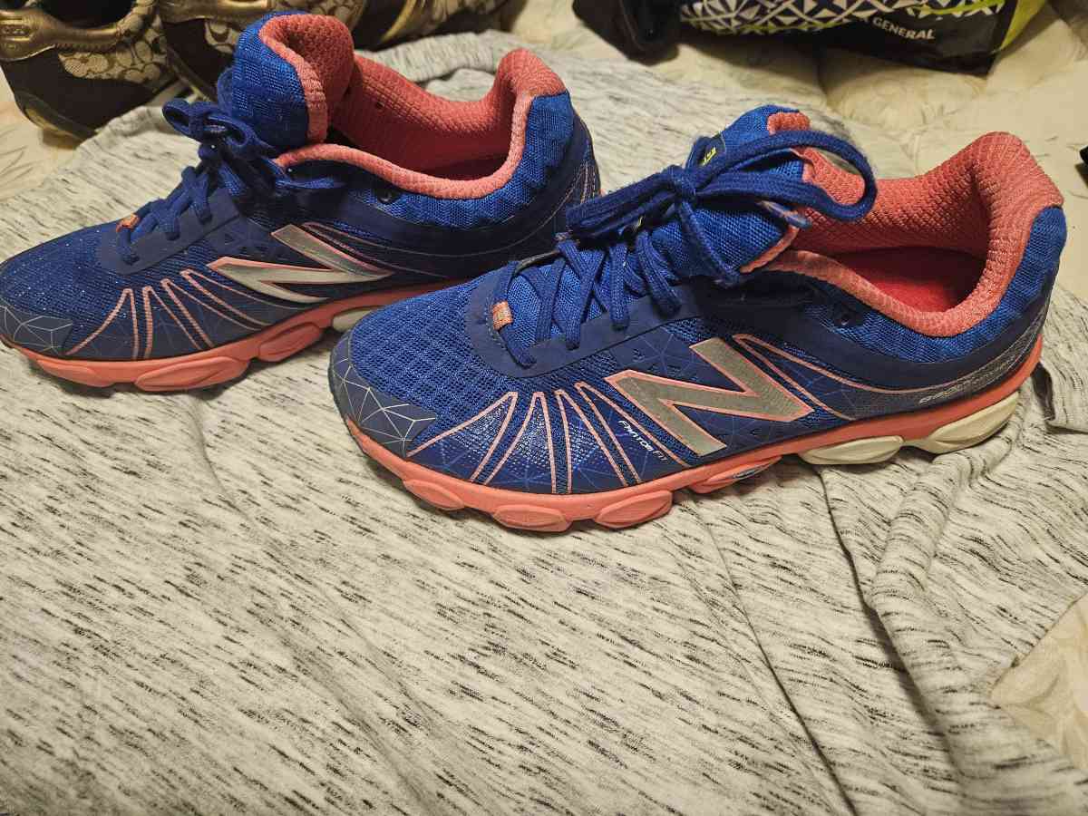 size 10 New Balance - Birmingham, Alabama - FleaMarketBay