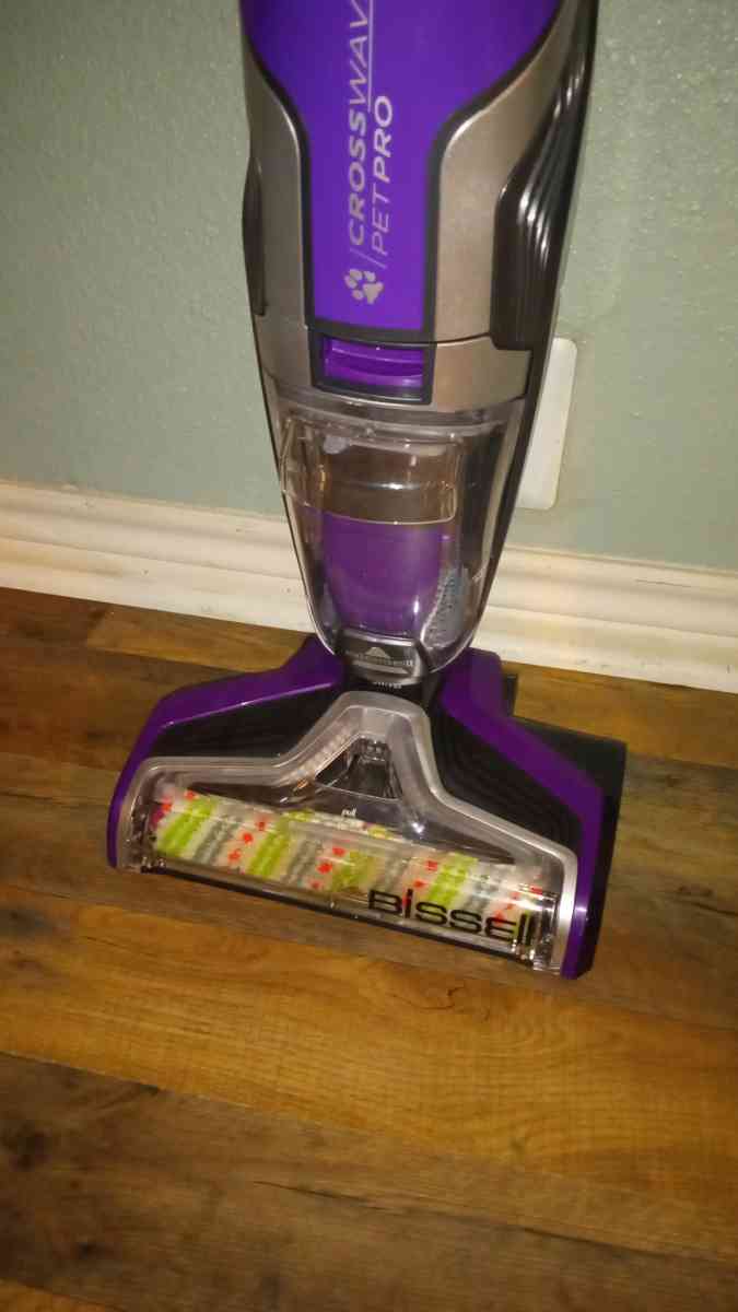 Bissell Cross Wave Pet Pro  Wet Dry Vacuum 2328 - Grandview, Texas - FleaMarketBay