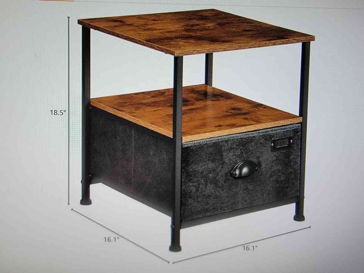 Small night stand - Chico, California - FleaMarketBay