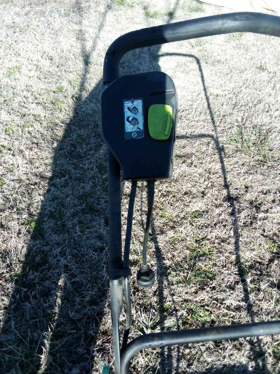 electric push mower - Chelsea, Oklahoma - FleaMarketBay