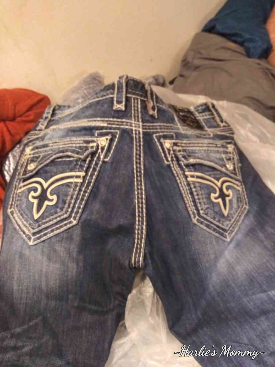 ROCK REVIVAL mens blue jeans - Cleveland, Tennessee - FleaMarketBay