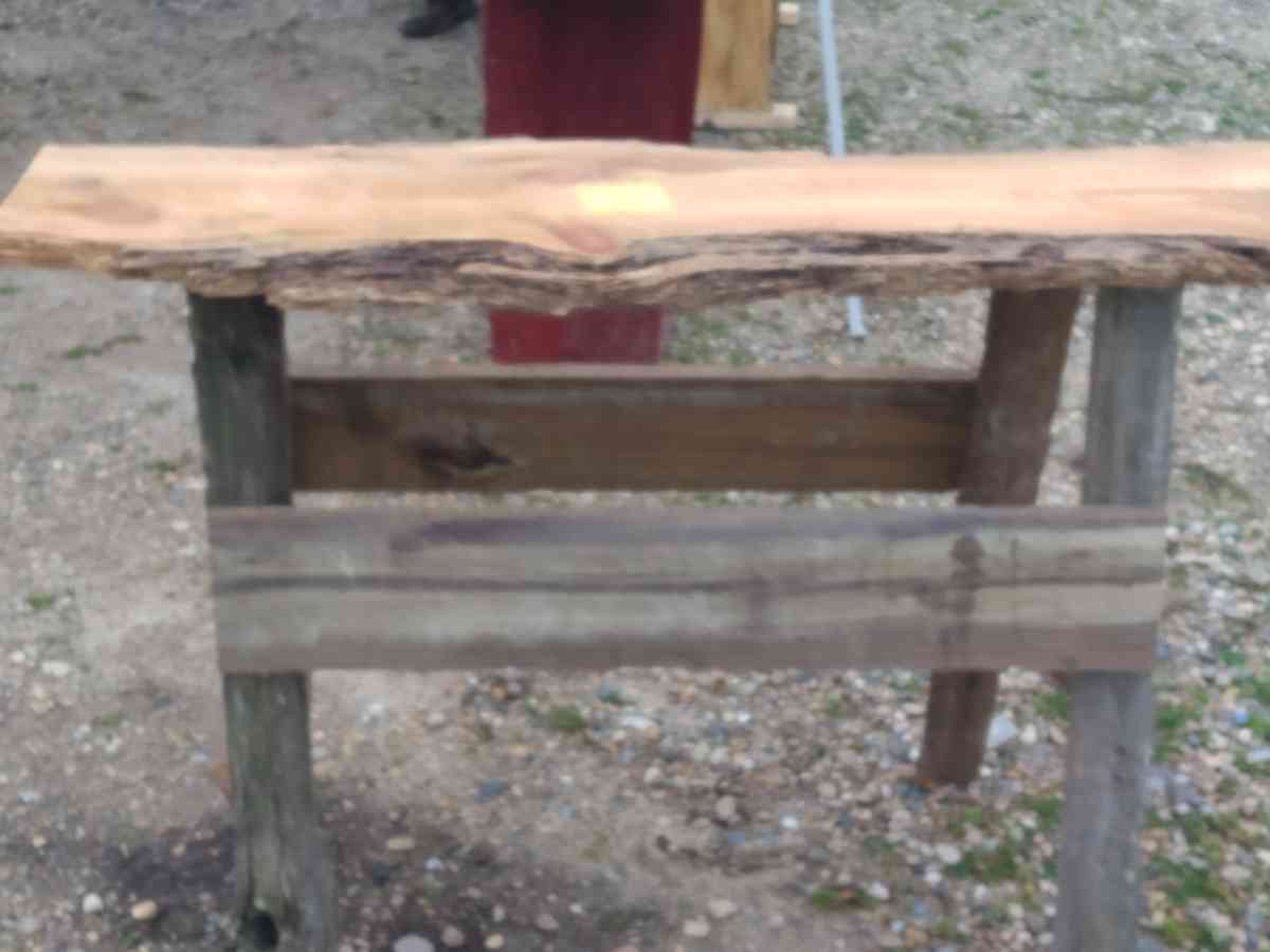 handmade rough cut furniture - Gary, Texas - FleaMarketBay