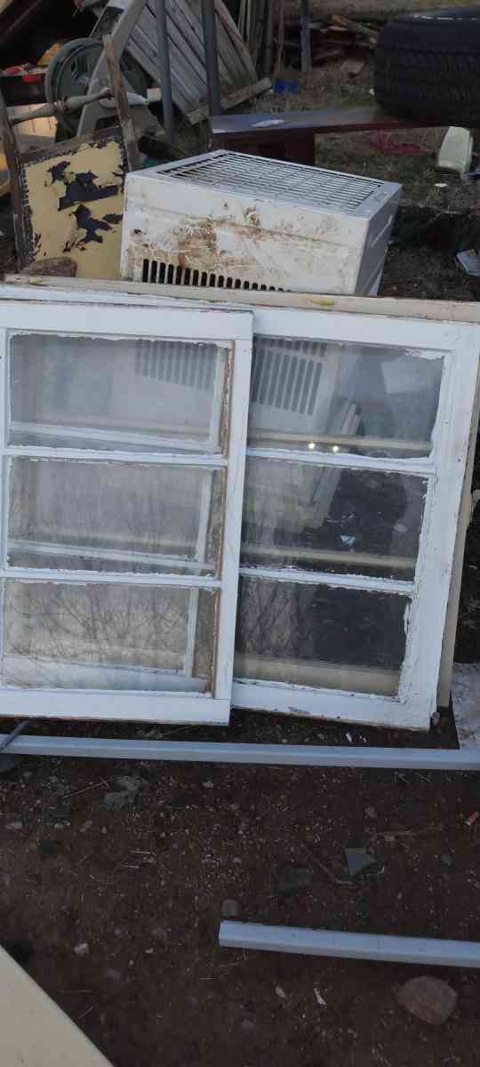 vintage windows 5 ech - Adair, Oklahoma - FleaMarketBay