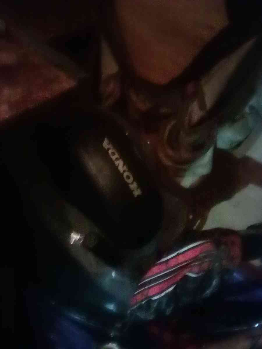 1999 Honda Shadow leather seat - Lorain, Ohio