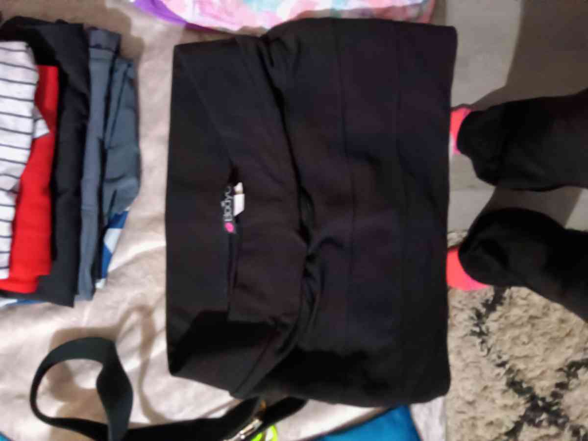 Skirt Mini - Louisville, Kentucky - FleaMarketBay