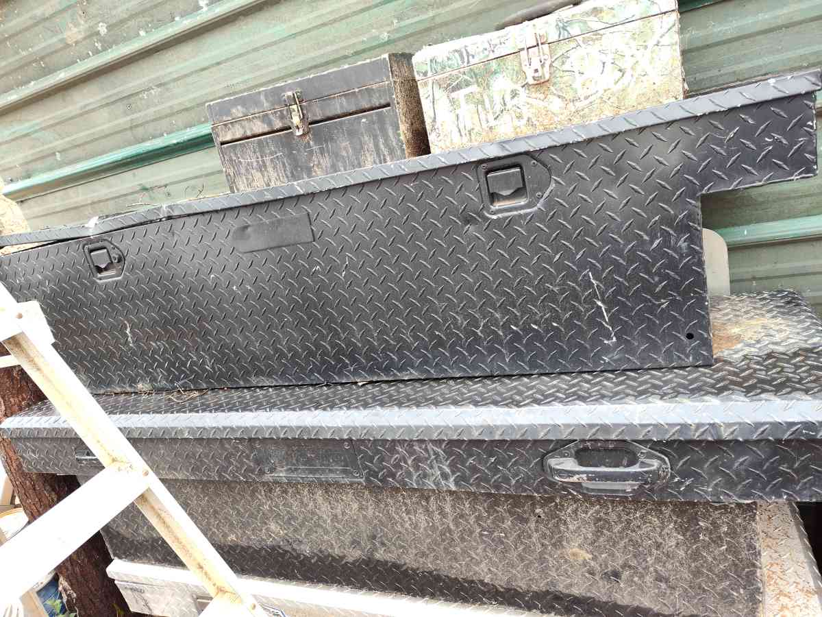 tool box for a truck - Shelby, Alabama - FleaMarketBay