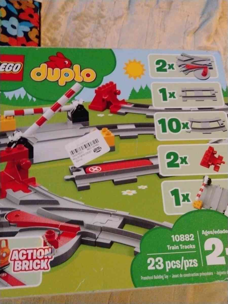 toddler Legos - Catasauqua, Pennsylvania - FleaMarketBay