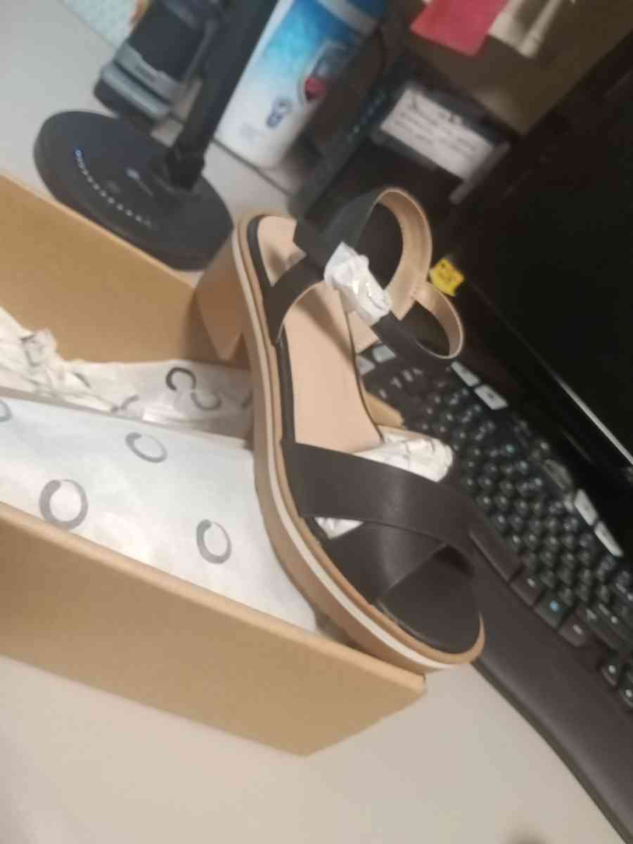 journey collection hilaree black size 6 - Torrance, California - FleaMarketBay