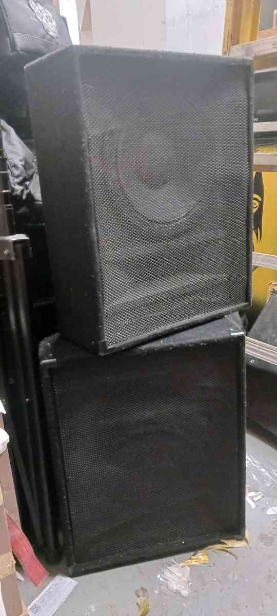 Peavey Speakers - San Francisco, California - FleaMarketBay