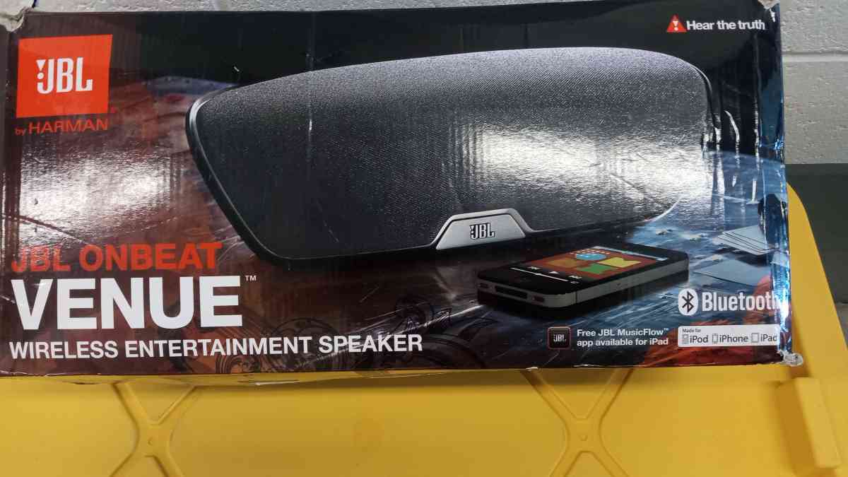 the JBL speaker Bluetooth model venue new - Adelanto, California - FleaMarketBay