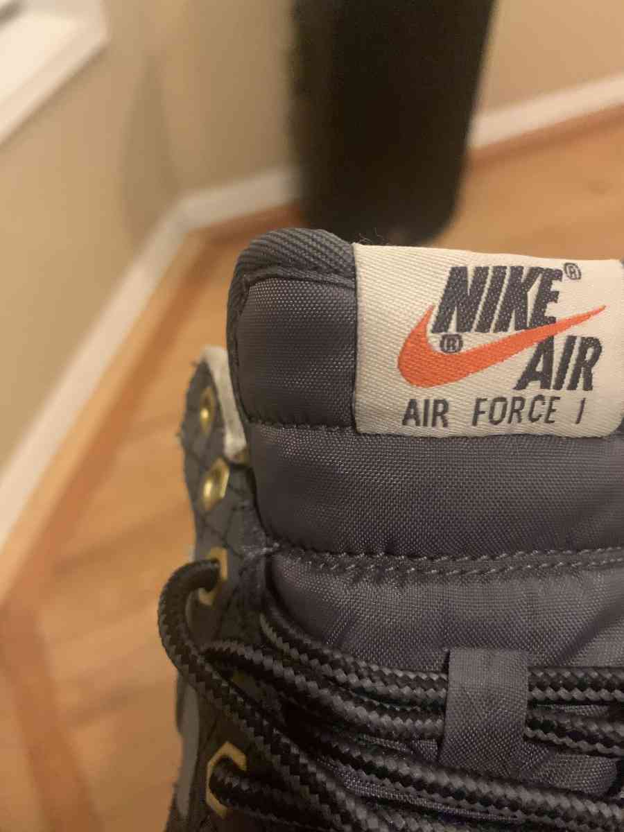 shoes - Chicago, Illinois - FleaMarketBay