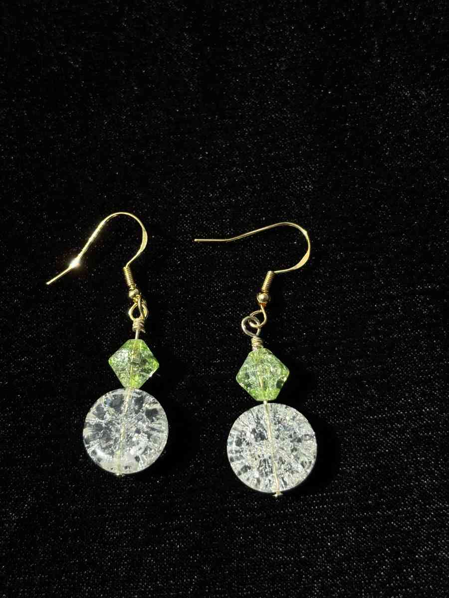 handmade glass beaded earrings - Tehachapi, California