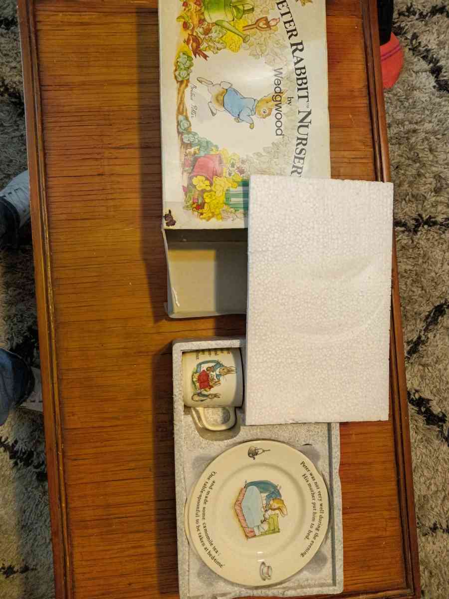 Vintage Nursery Set - Louisville, Kentucky - FleaMarketBay