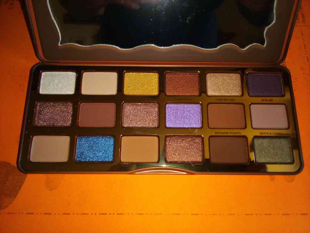 Too Faced better than chocolate palette - Campbellsville, Kentucky - FleaMarketBay