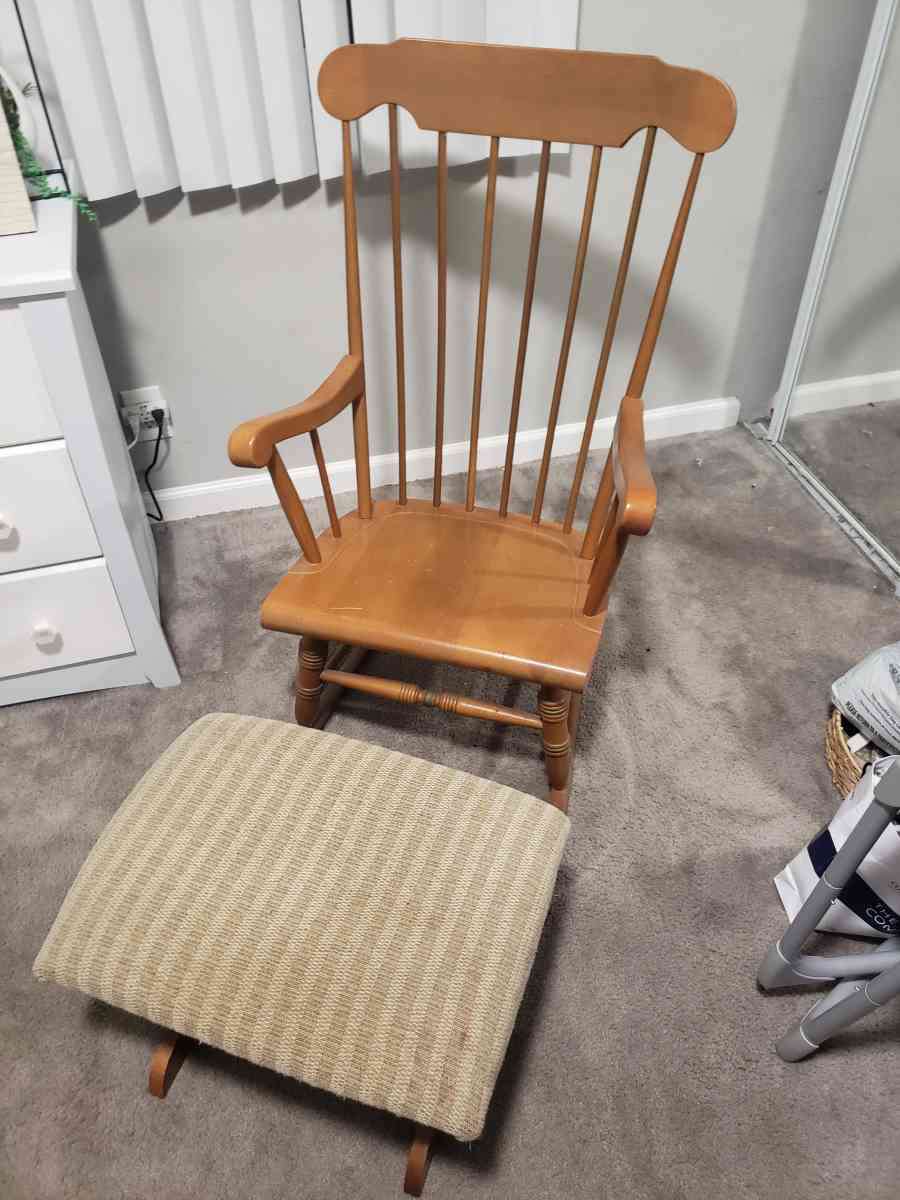 wooden rocking chair with foot stool - Fremont, California - FleaMarketBay