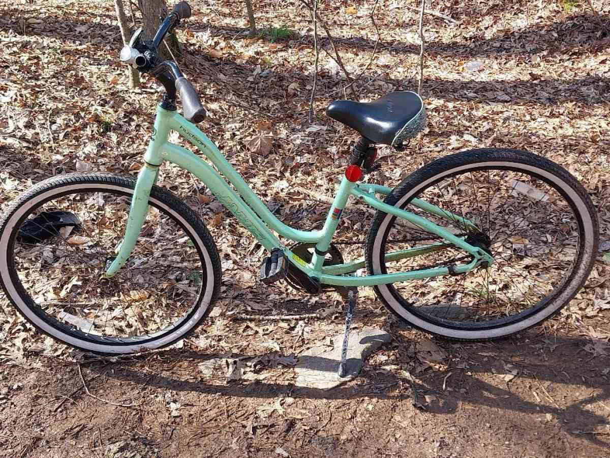 Jamis Hudson cruiser - Charlotte, North Carolina