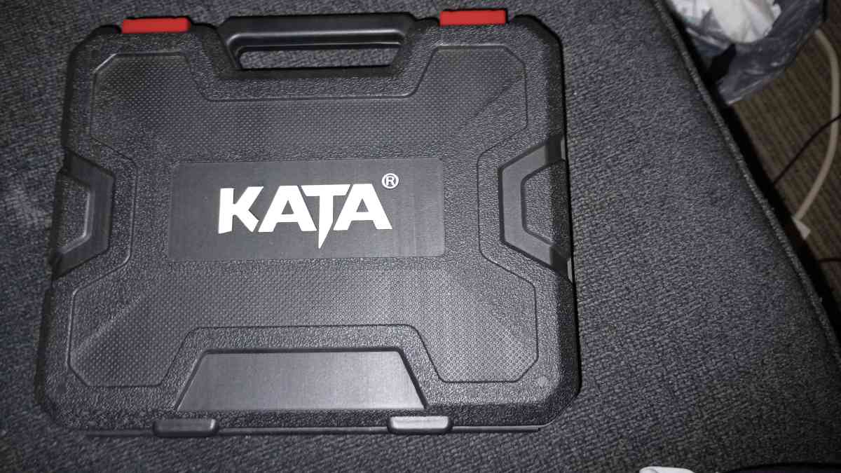 hole stall - Warren, Ohio - FleaMarketBay