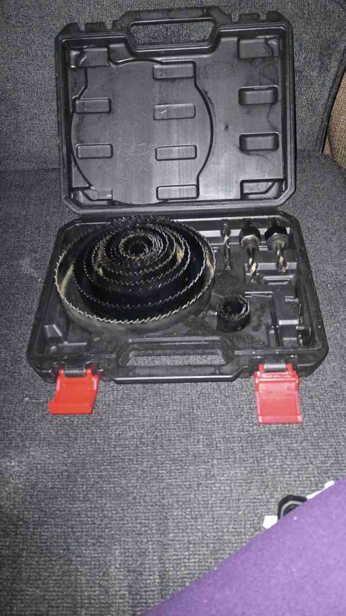 hole stall - Warren, Ohio