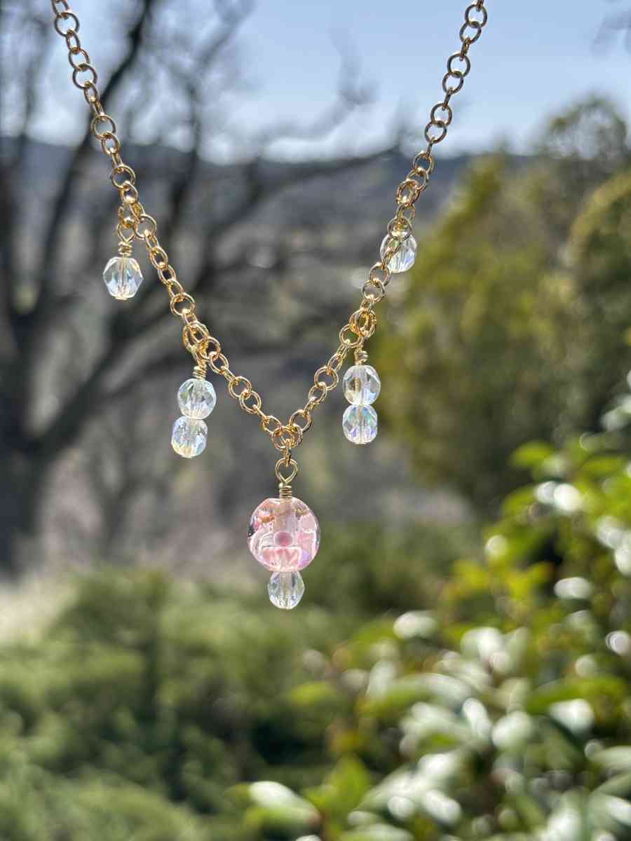 handmade necklace - Tehachapi, California - FleaMarketBay