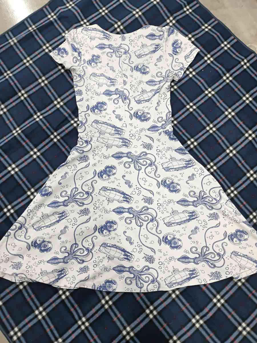 octopus dress - Round Rock, Texas - FleaMarketBay