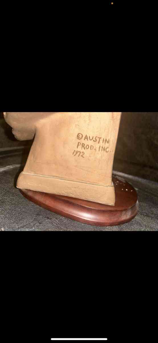 1972 Abe Lincoln Bust - Abington, Pennsylvania - FleaMarketBay