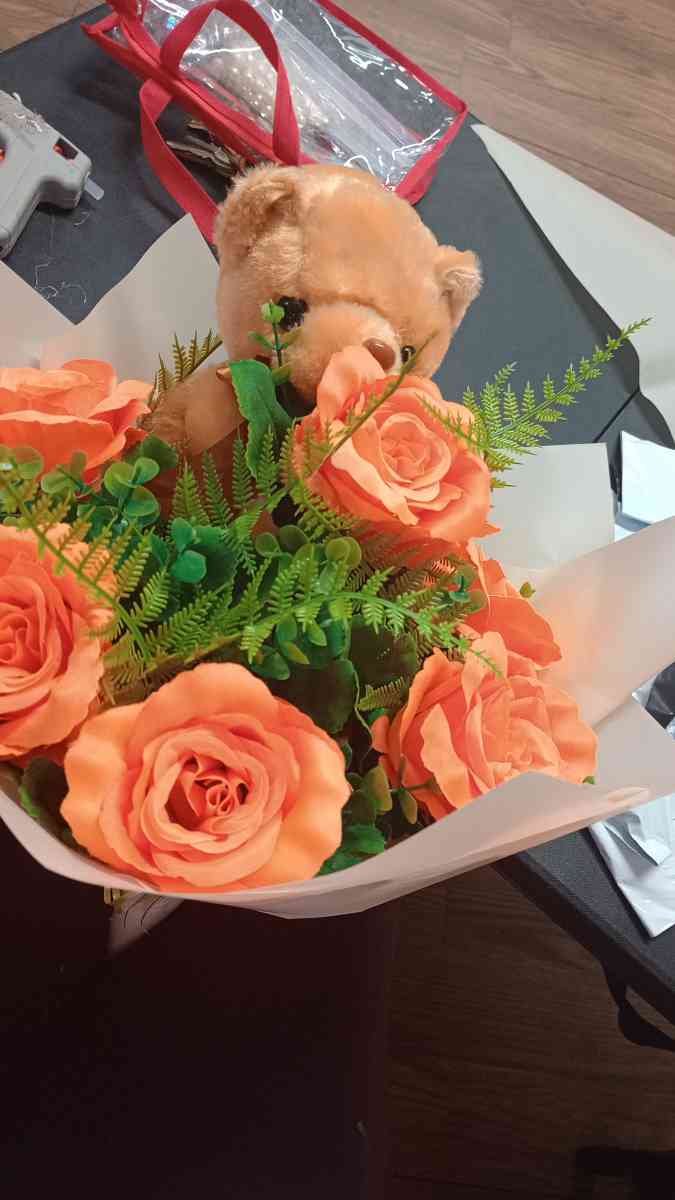 ramos de rosa artificiales - Edinburg, Texas - FleaMarketBay