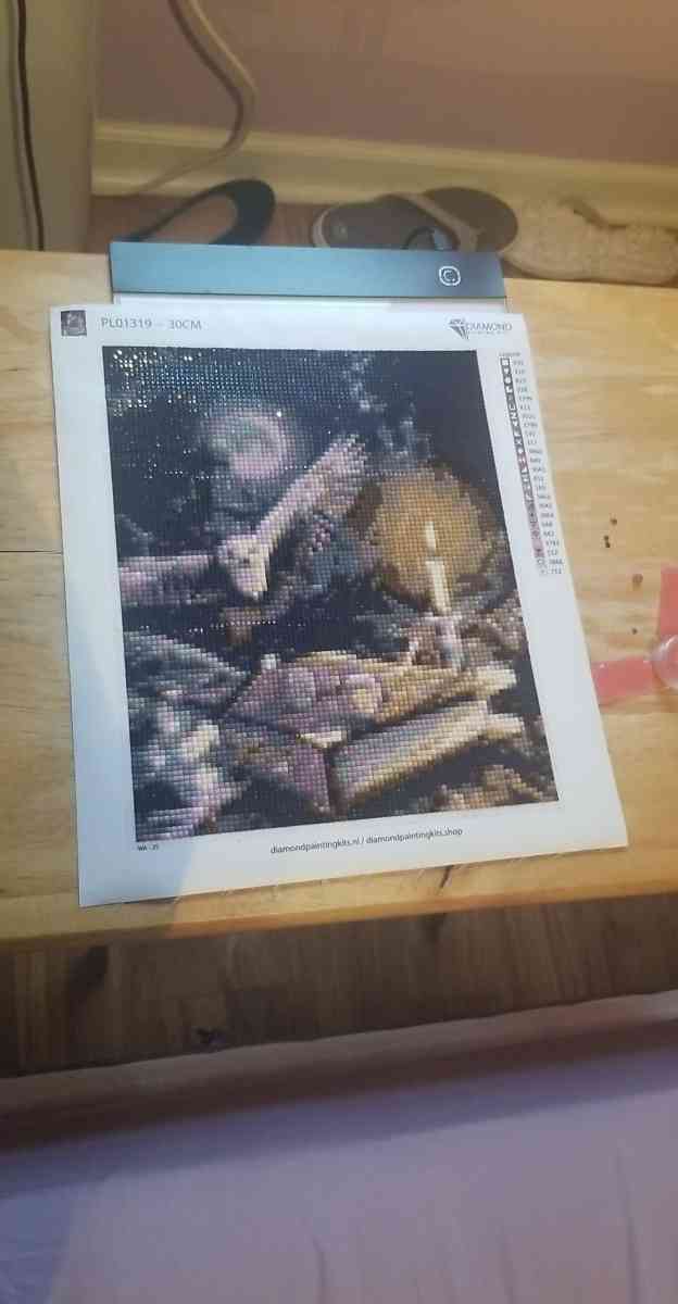 Diamond Painting - Harveys Lake, Pennsylvania - FleaMarketBay