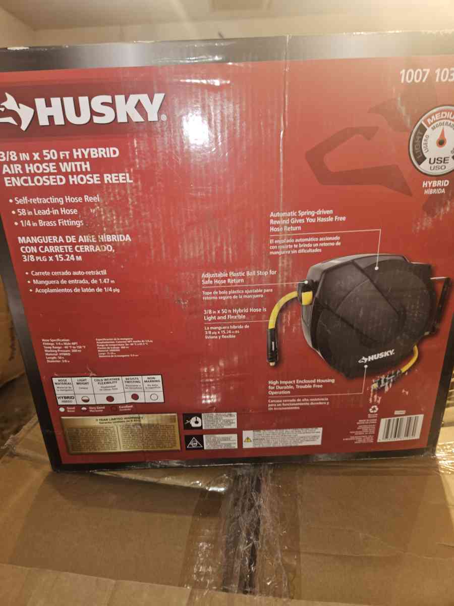 Brand new in the box air compressor - Greeley, Colorado - FleaMarketBay