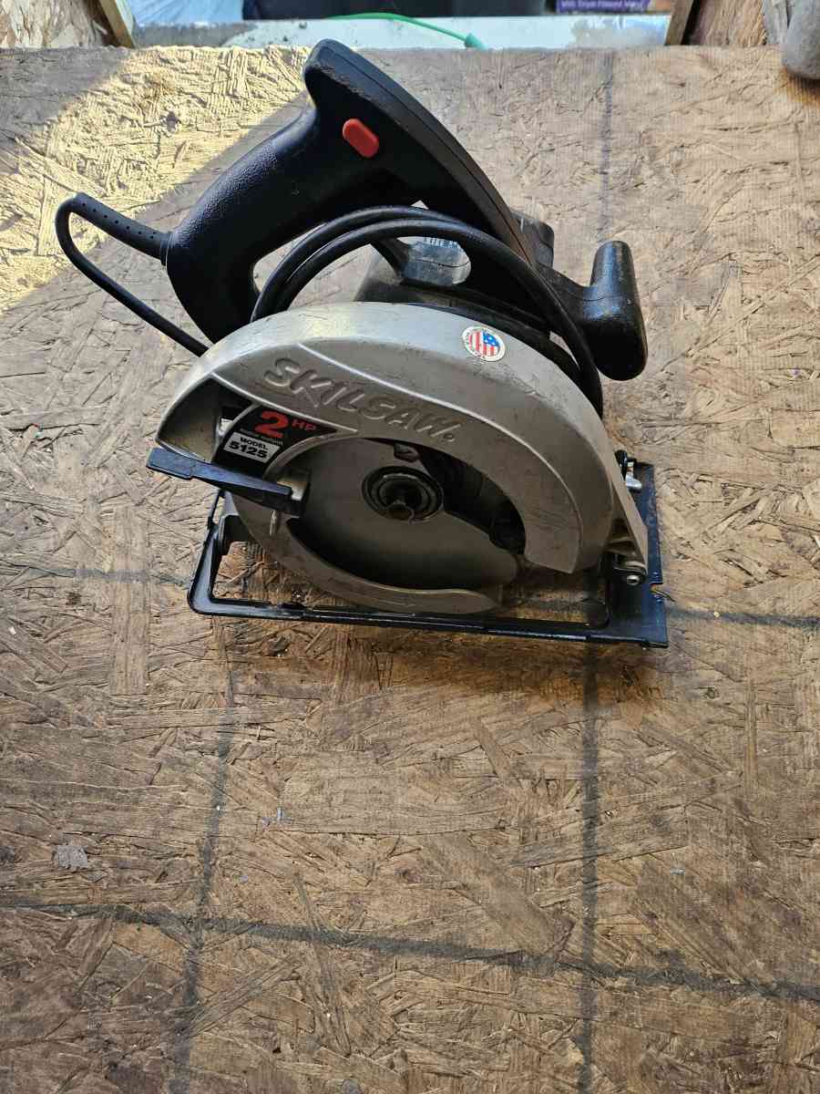 Tool Box  Skilsaw and more - Kansas City, Kansas - FleaMarketBay