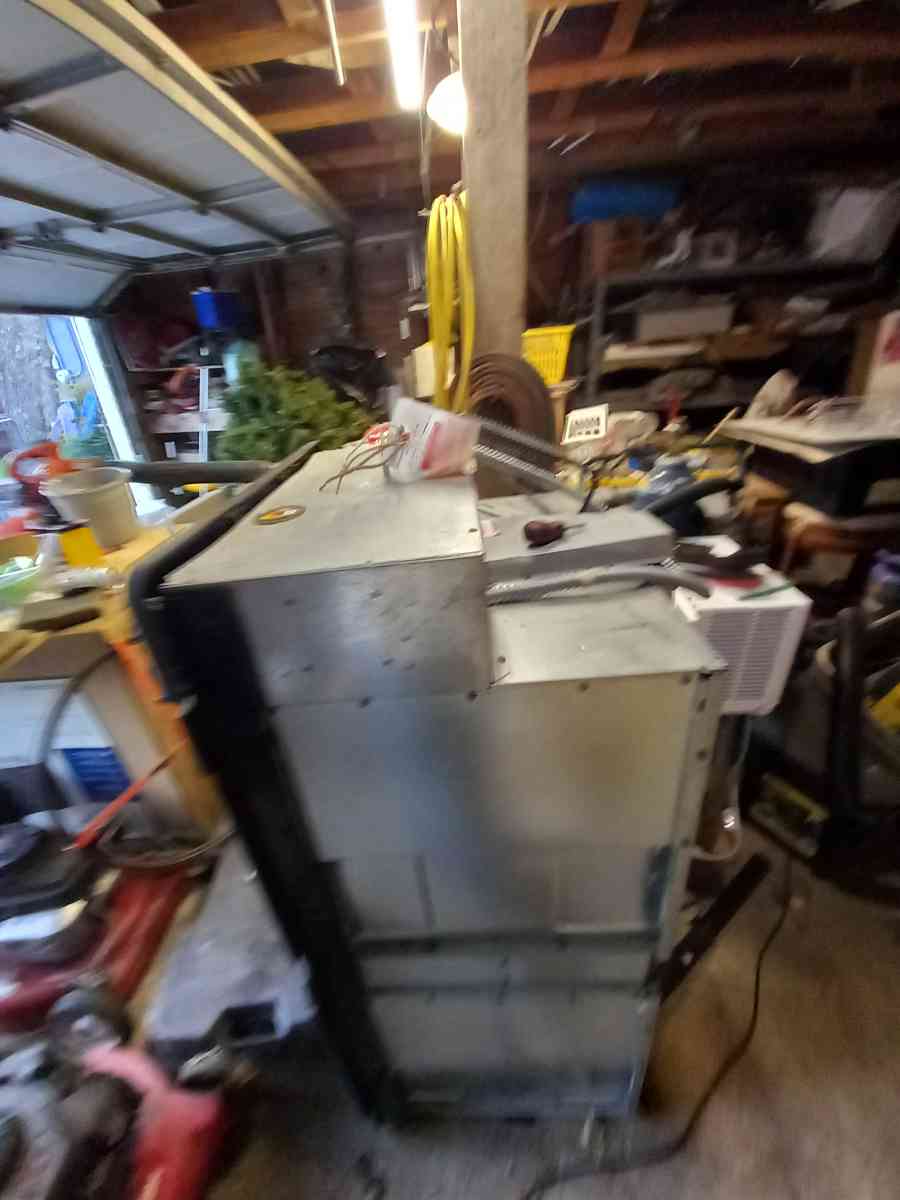 30  GE Electric Stacked range ovens - Grand Prairie, Texas - FleaMarketBay