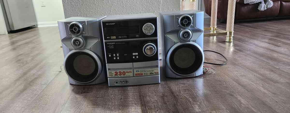 CD and DVD player - Irving, Texas