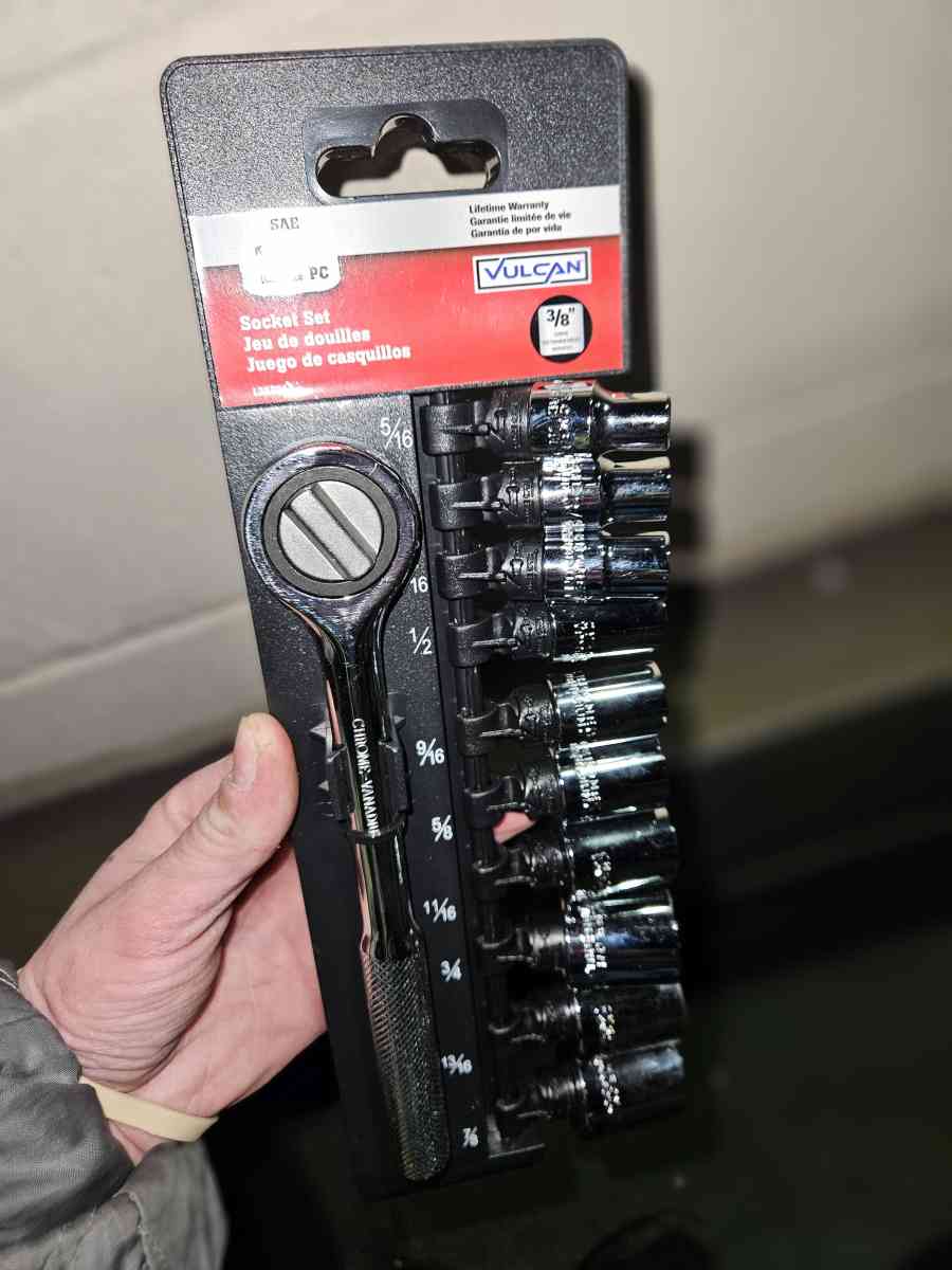 11pc Socket set - Renton, Washington