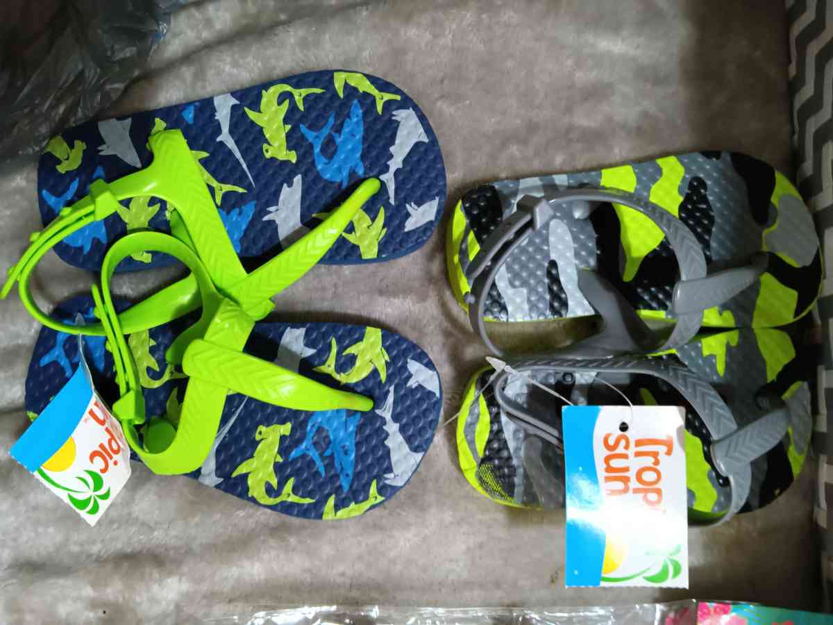 Shoes Boyshark - Louisville, Kentucky - FleaMarketBay