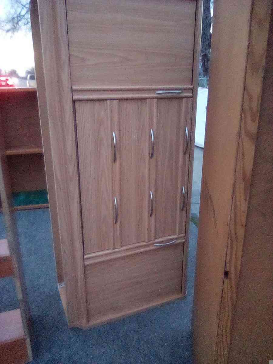 dresser beds  mics - Sacramento, California