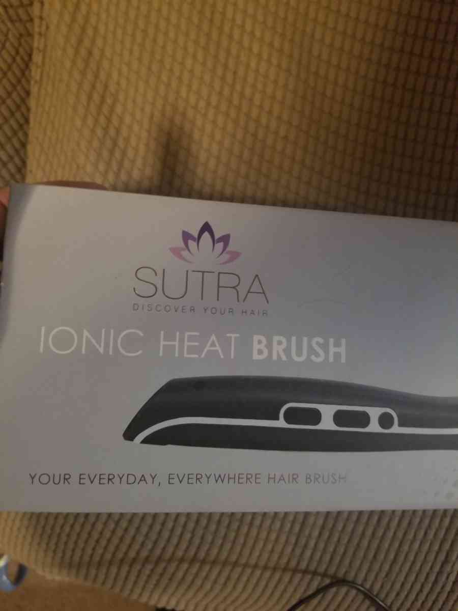 Brush Straightener - Citrus Heights, California - FleaMarketBay