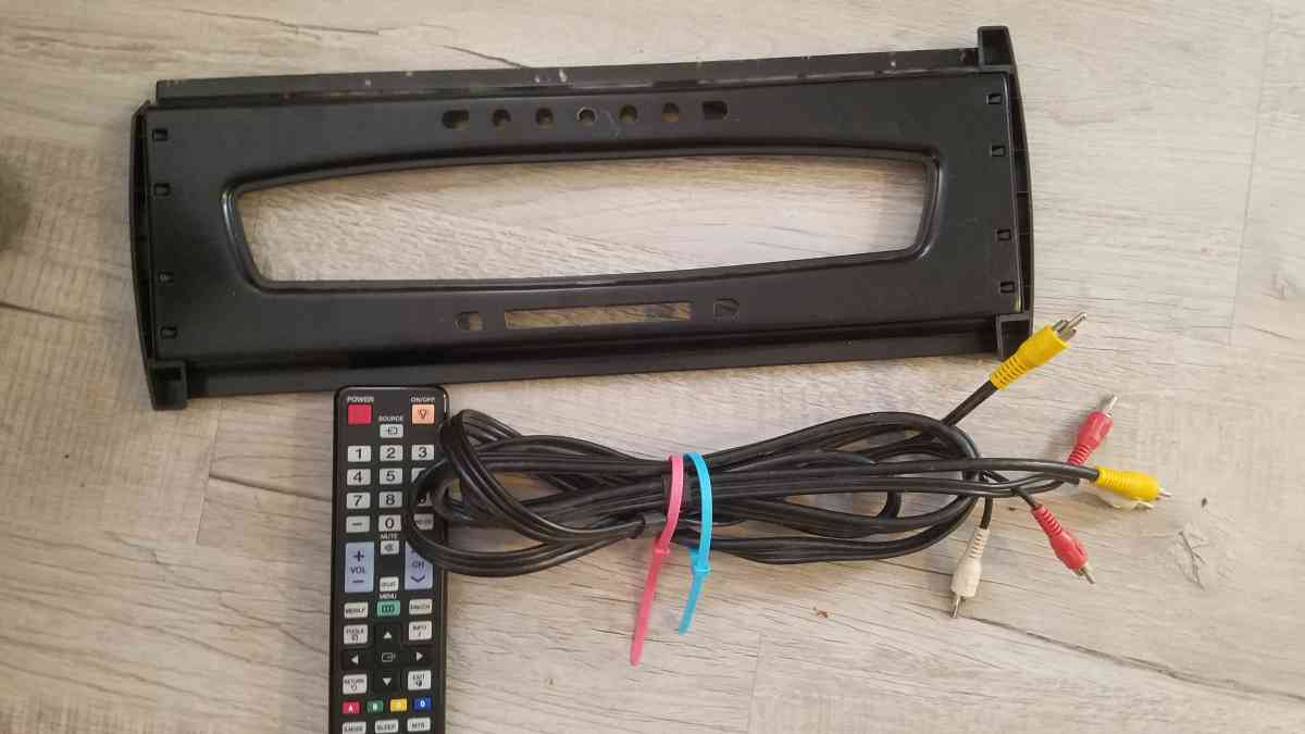 Samsung  TV - Canton, Ohio - FleaMarketBay
