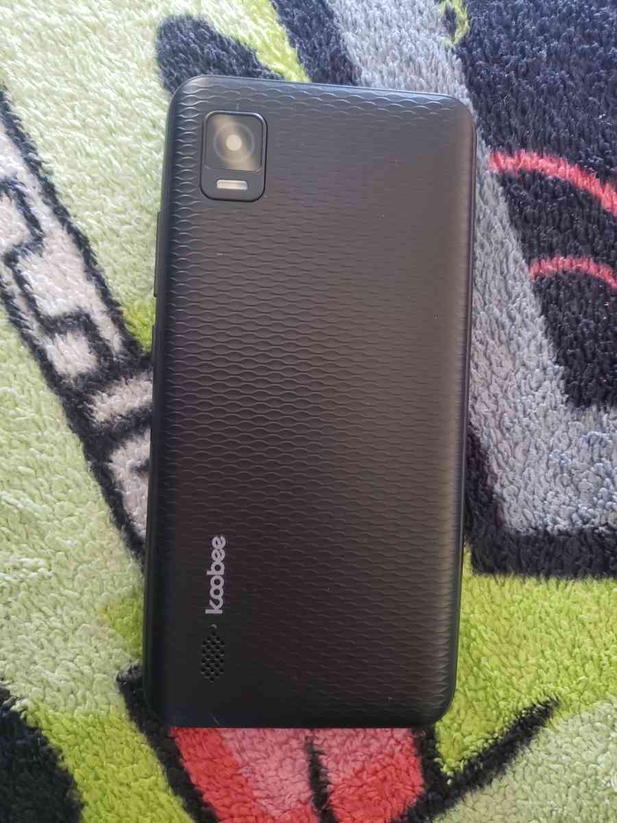 koobee android smartphone - Robersonville, North Carolina - FleaMarketBay