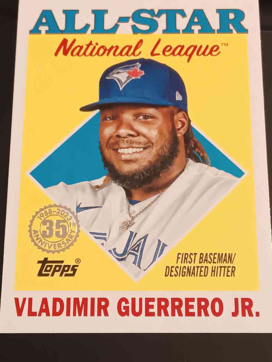 Vladimir Guerrero jr 18 card lot rookies ect - Portland, Oregon