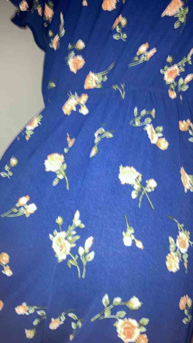 woman jumpsuit - Riverside, California - FleaMarketBay