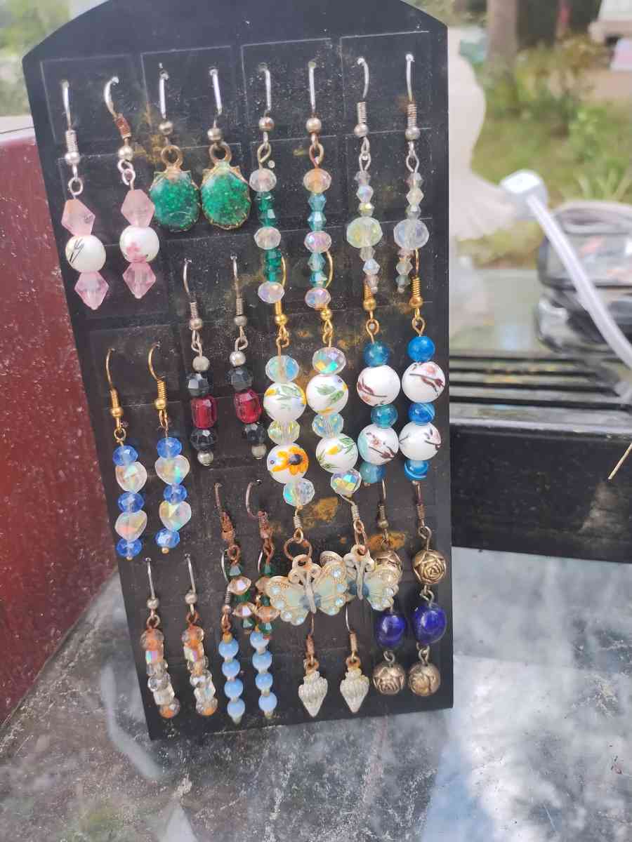 Handmade Earrings - Deland, Florida - FleaMarketBay