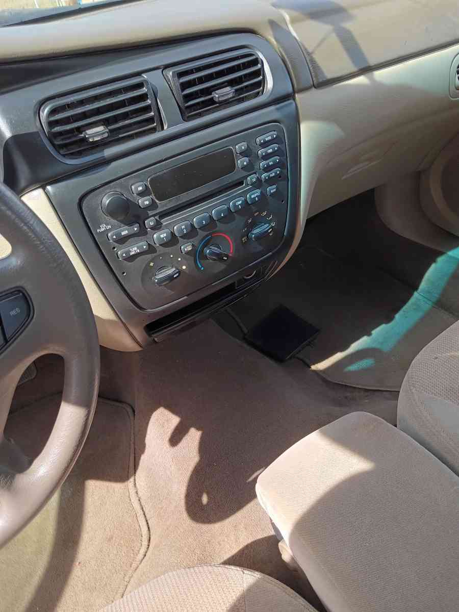 2002 Ford Taurus - Auburn, Indiana - FleaMarketBay