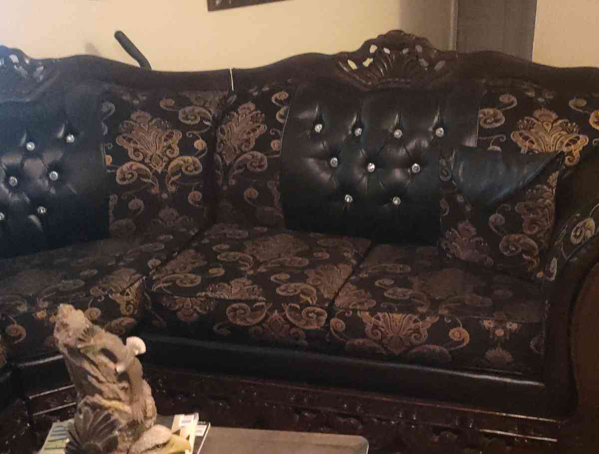 couch set - Glenpool, Oklahoma - FleaMarketBay