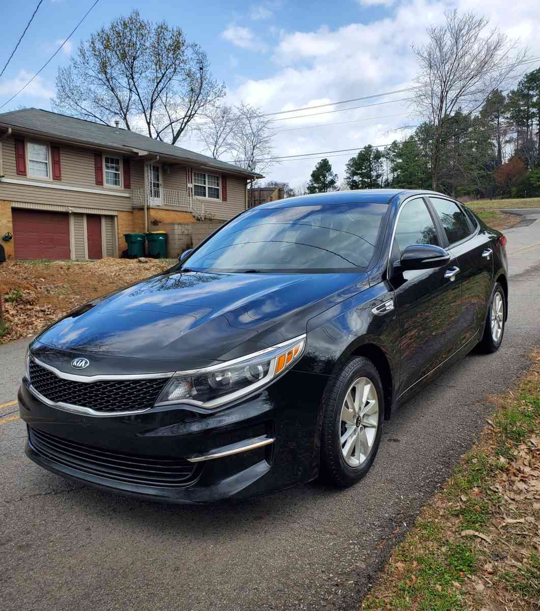 2016 Kia Optima LX Sedan - Russellville, Arkansas - FleaMarketBay