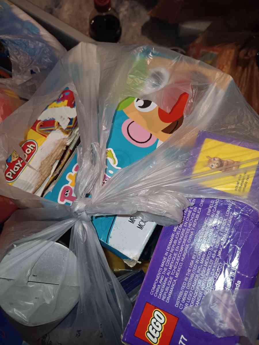 toy bundles - Pima, Arizona - FleaMarketBay