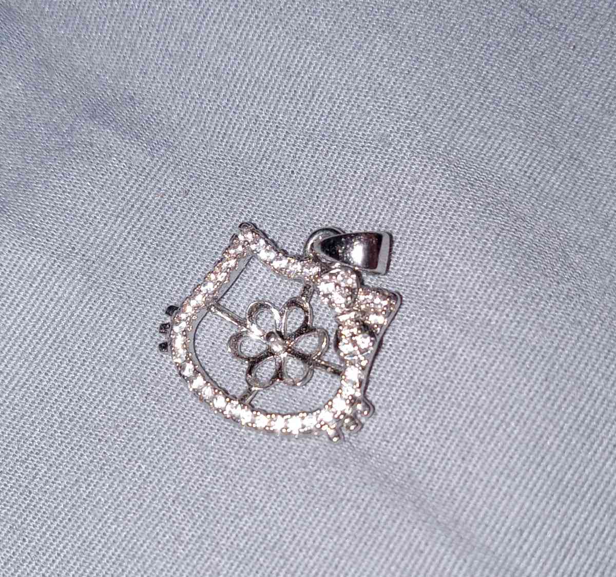 pandra 925 - Jacksonville, Florida - FleaMarketBay